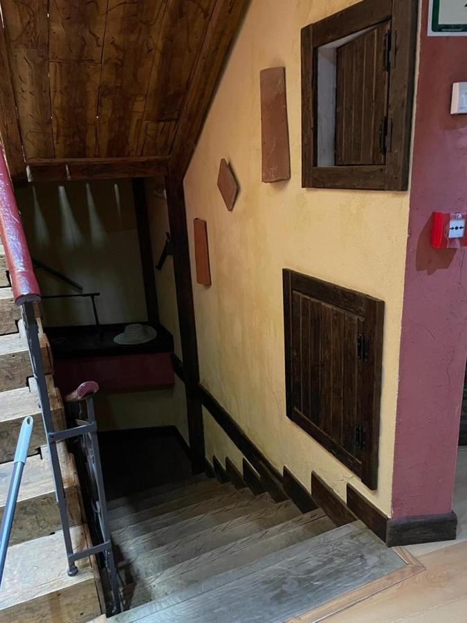 Hotel Hostal Sahagún Extérieur photo